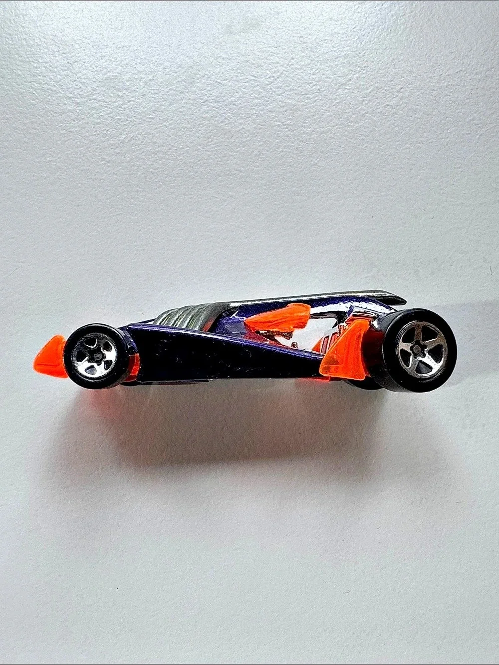Hot Wheels Vulture Roadster Purple & Orange Die-Cast Car